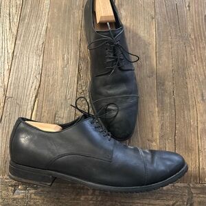 Cole Haan Black Leather Oxfords